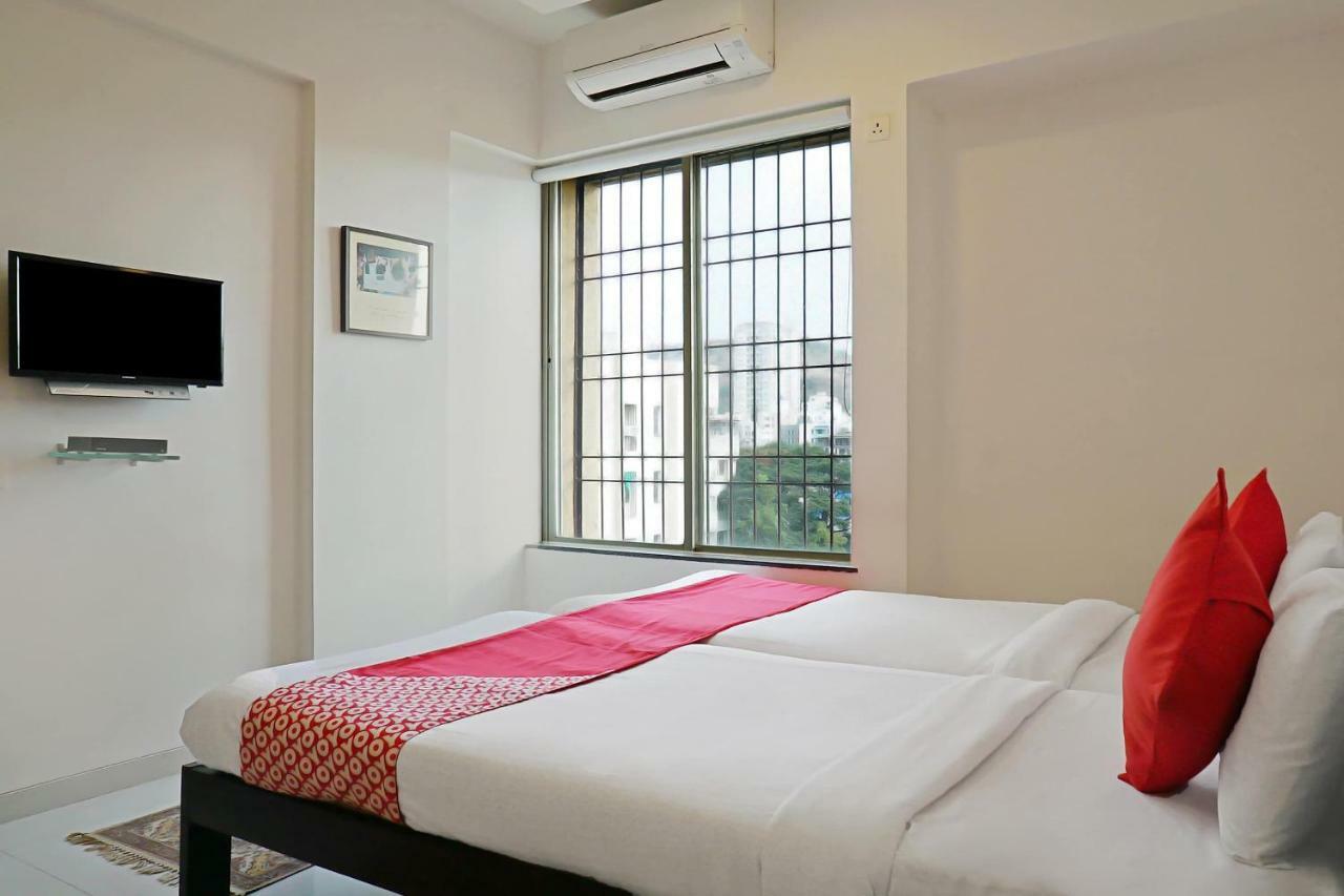 Oyo 12227 Hotel Resonare Baner Pune Extérieur photo