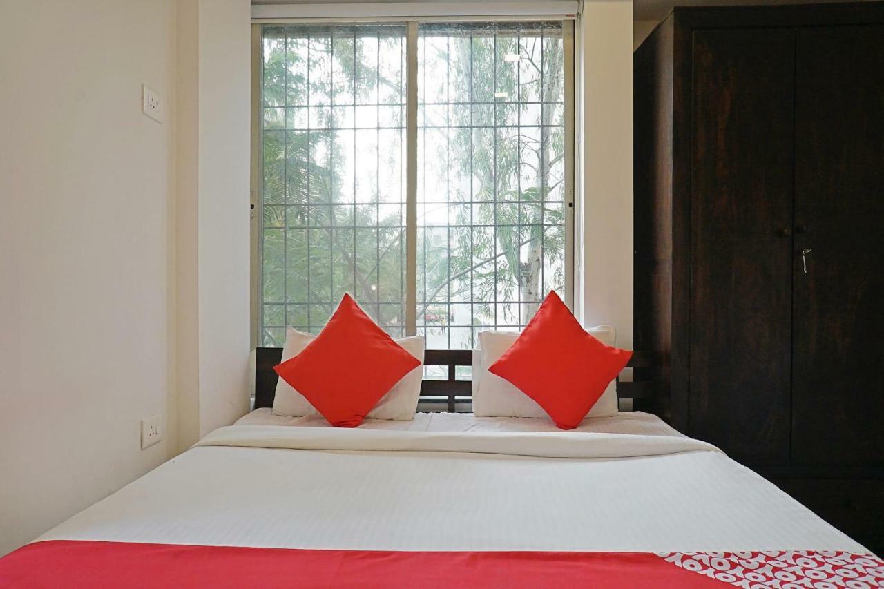 Oyo 12227 Hotel Resonare Baner Pune Extérieur photo