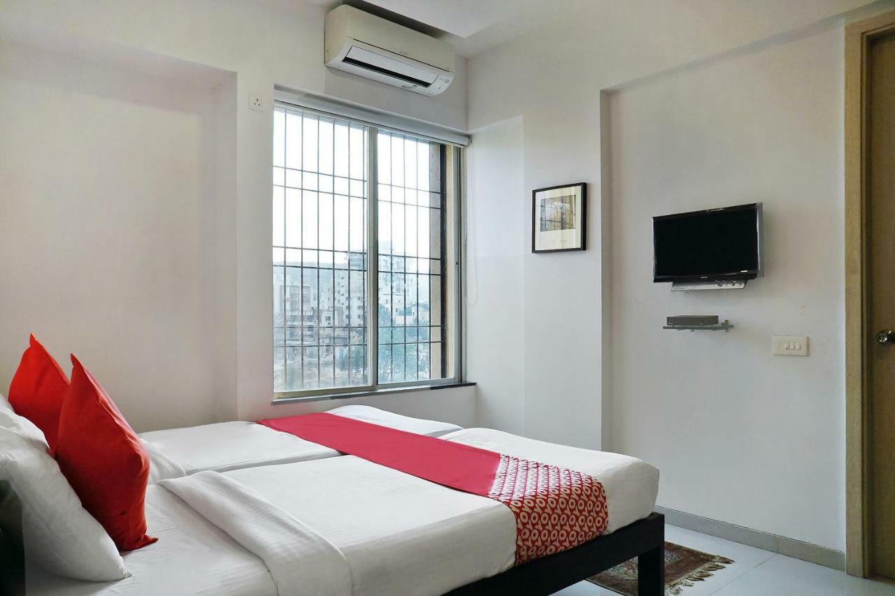 Oyo 12227 Hotel Resonare Baner Pune Extérieur photo